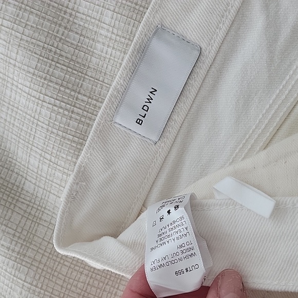 BLDWN cream/white high rise shorts NWT - Picture 9 of 12